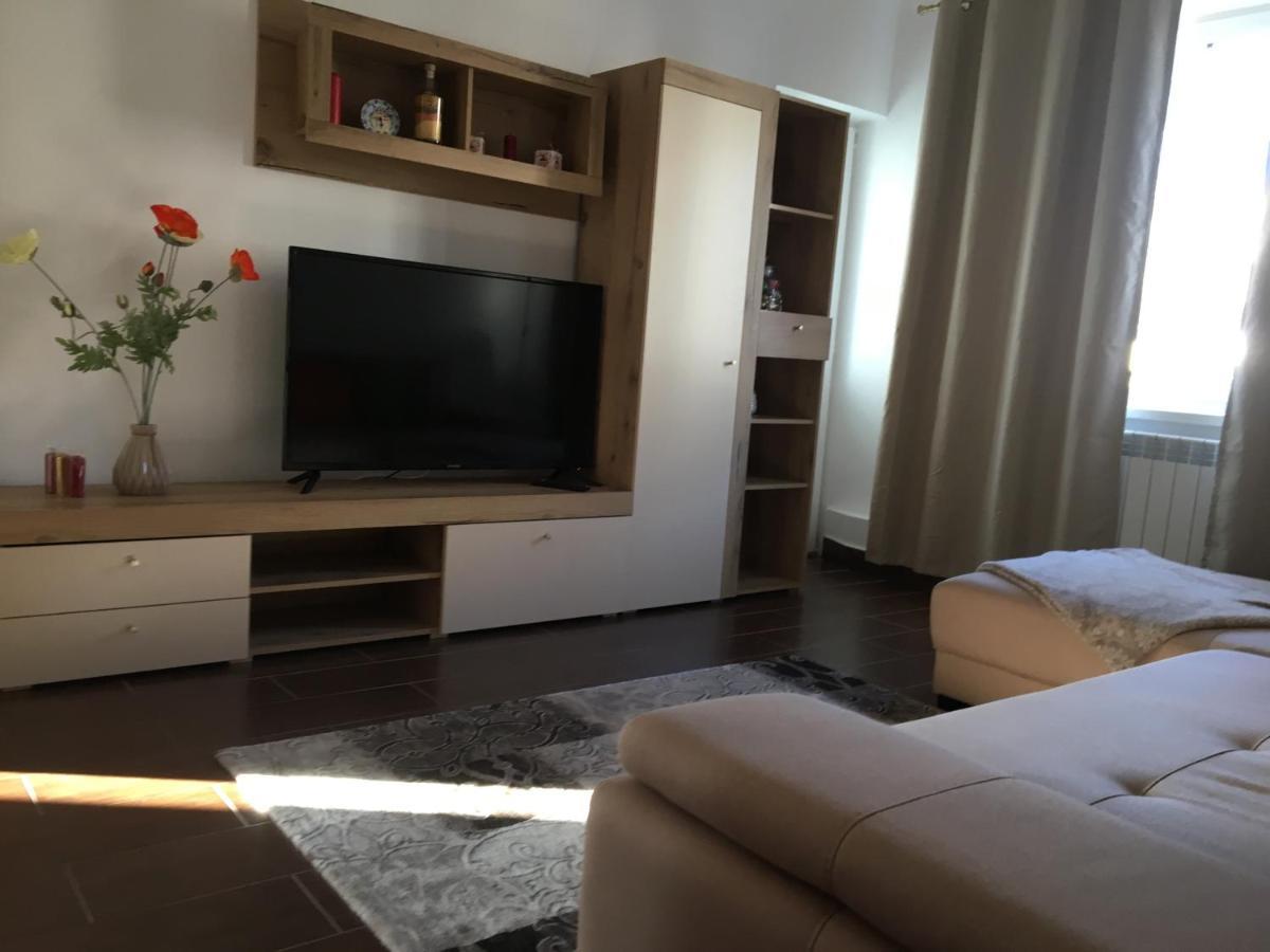 Central Home Piatra Neamţ Zewnętrze zdjęcie